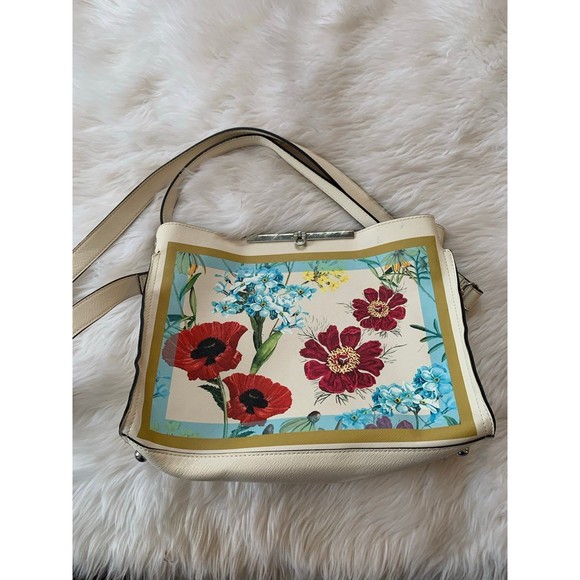 Nanette Lepore Handbags - Nanette Lepore purse